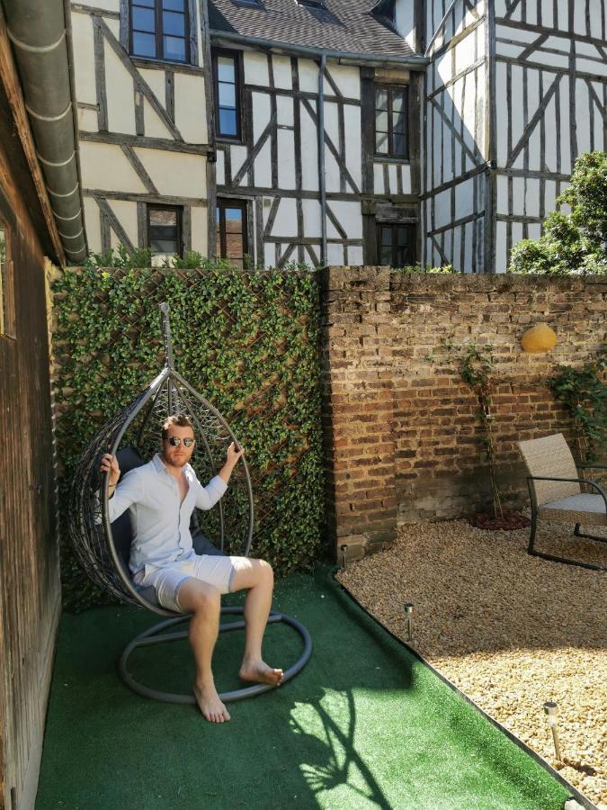 Апартаменти Le Papillon De La Cathedrale - Calme - Jardin - Wifi Труа Екстер'єр фото